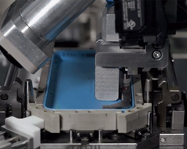 Apple инвестирует 10,5 миллиардов долларов в робототехнику